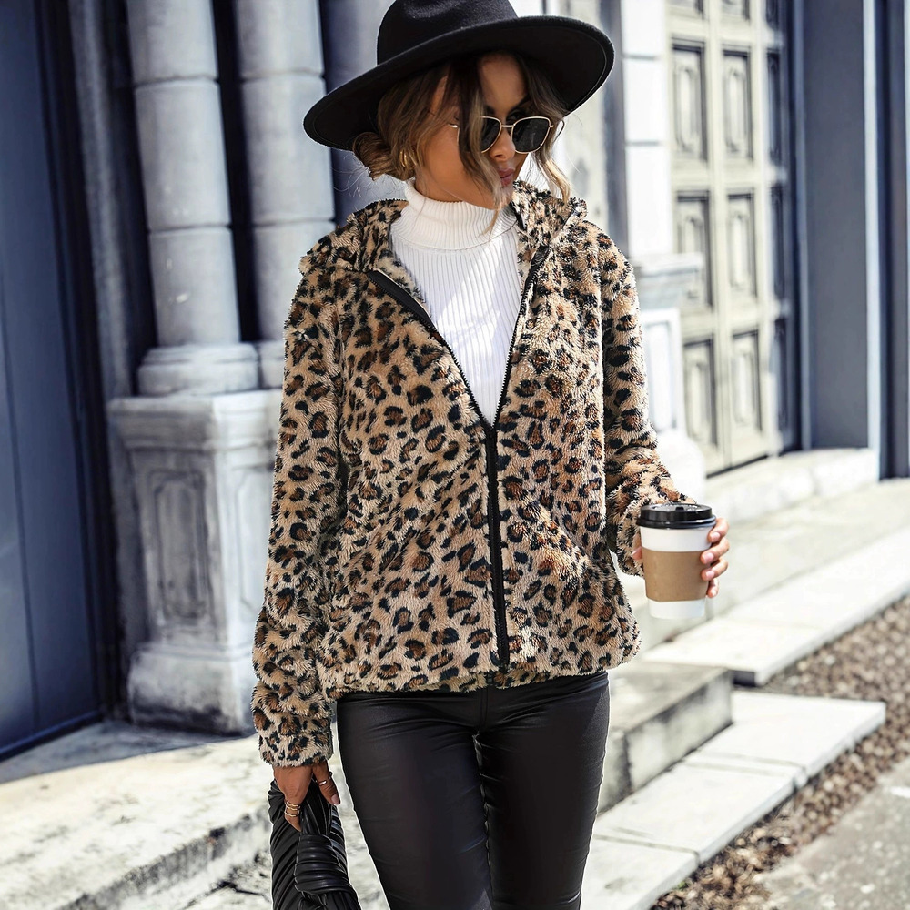 Forever 21 Faux Fur Leopard Print Coat Fall Winter